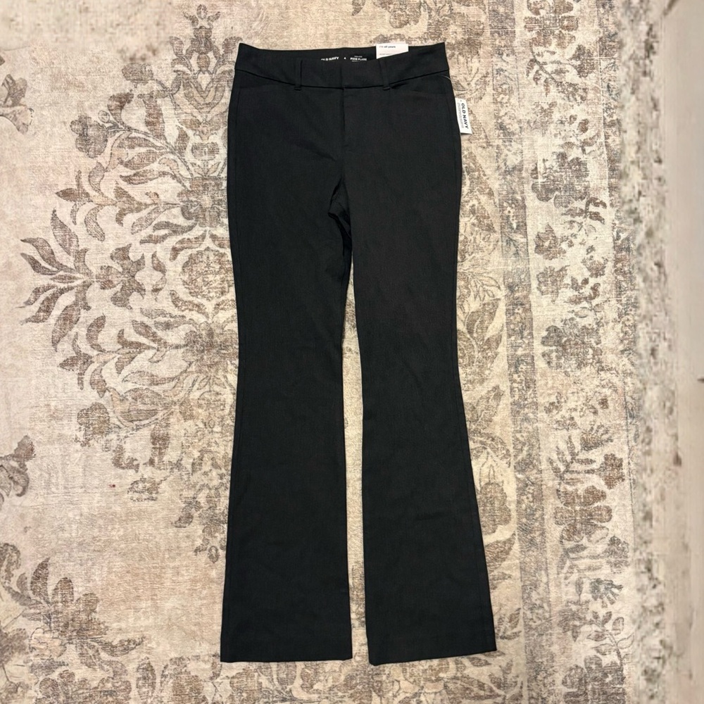 Old Navy Women’s Pixie Flare Slacks 4